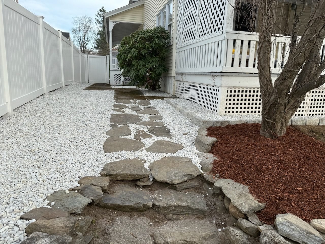 efea4b9204f541d99aa2b08f29aafb21